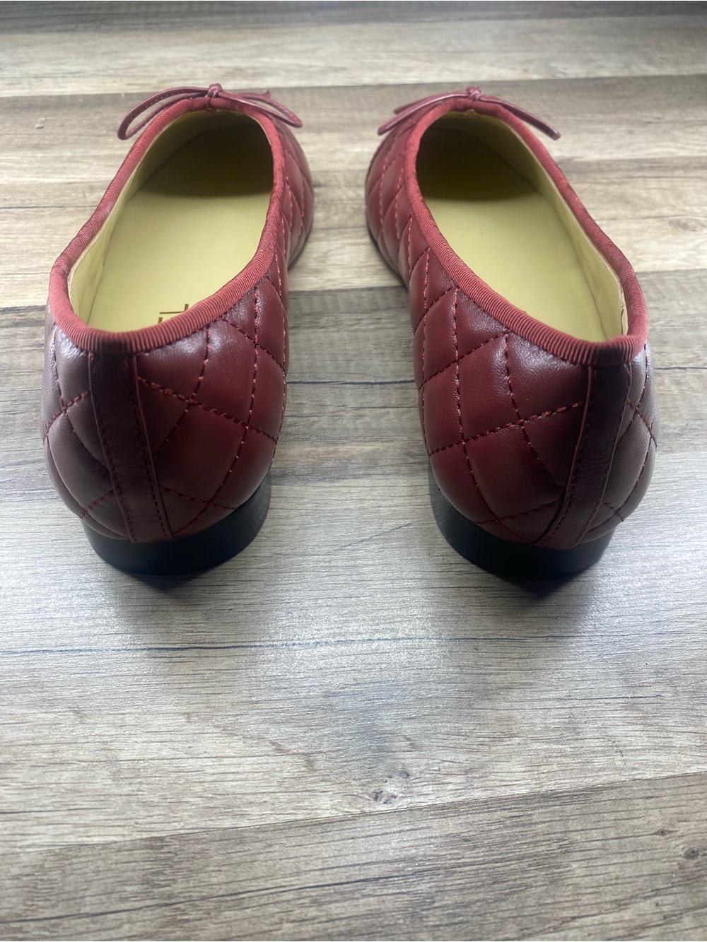 CHANEL Burgundy Quilted Leather CC Bow Ballet Flats 37 EU - Picture 7 of 9
